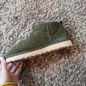 Ugg minis